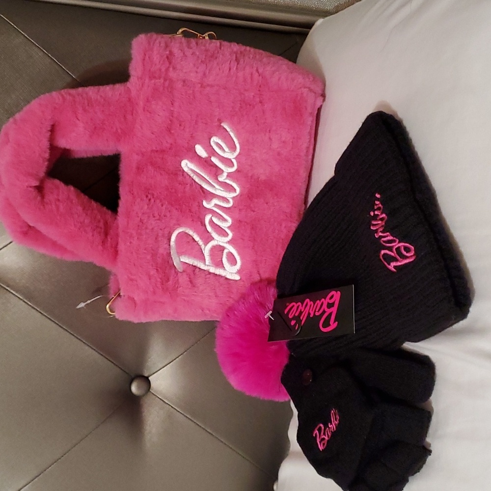 Barbie x Skinny Dip Hot Pink Fur Purse & gloves & beanie set